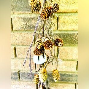 *Pinecones and Cotton Garland 36”